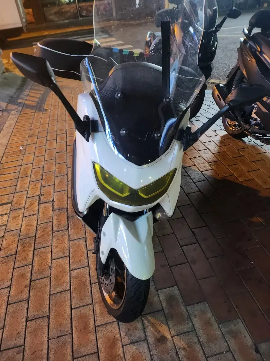 Nmax125